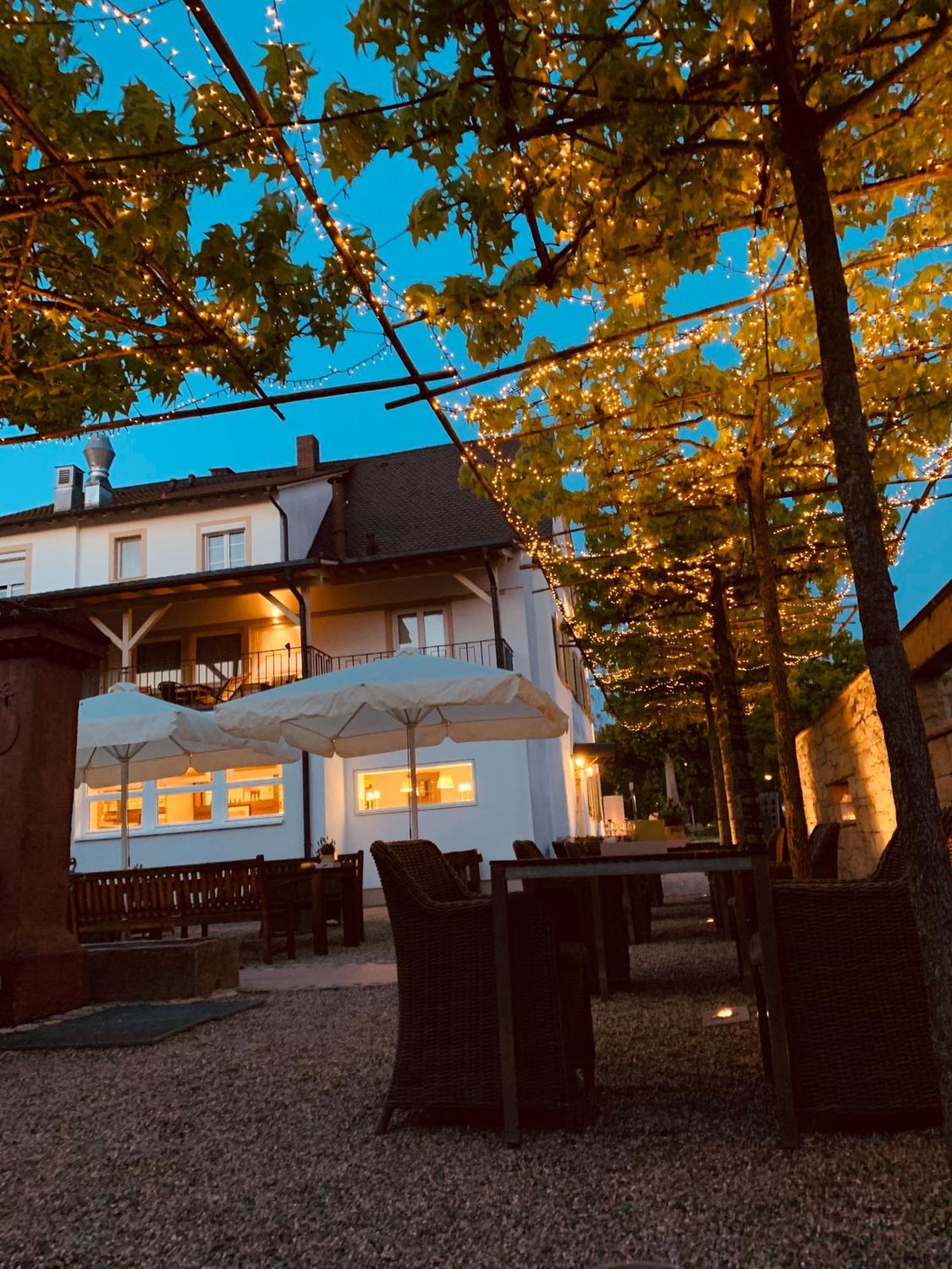 Taste Style Hotel Baeren Аугген Экстерьер фото