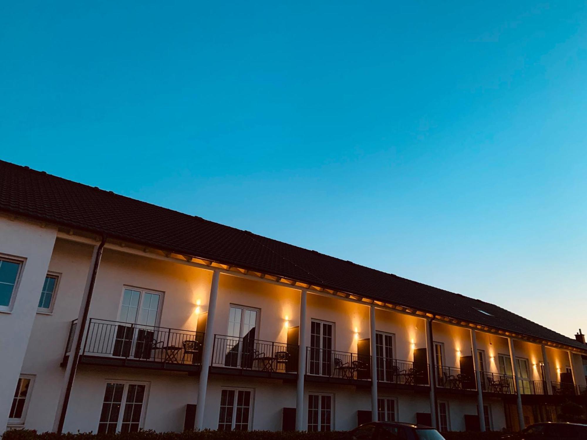 Taste Style Hotel Baeren Аугген Экстерьер фото